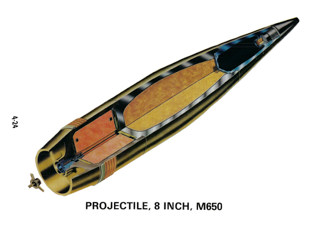 烽火问鼎计划俄乌局势新进展 乌克兰2S7自行榴弹炮发射美制203毫米M650火箭