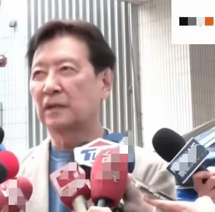 赵少康这是想骗谁？以为自己提出的8000亿军购案是最聪明的，其实是要给国民党带来