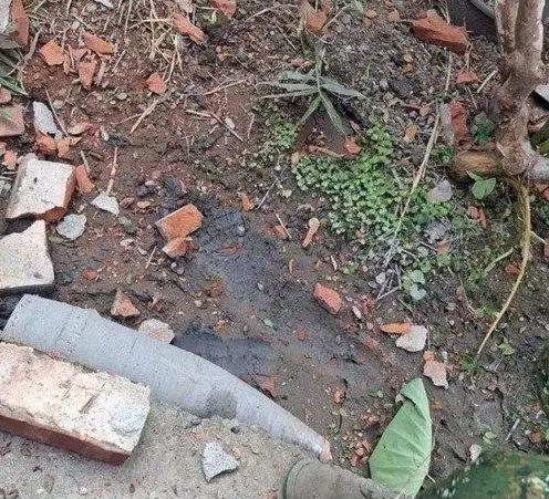 台军战斗力不怎么样，误炸平民倒是一把好手。近日，台军竟在实弹射击中，连炸3户民宅