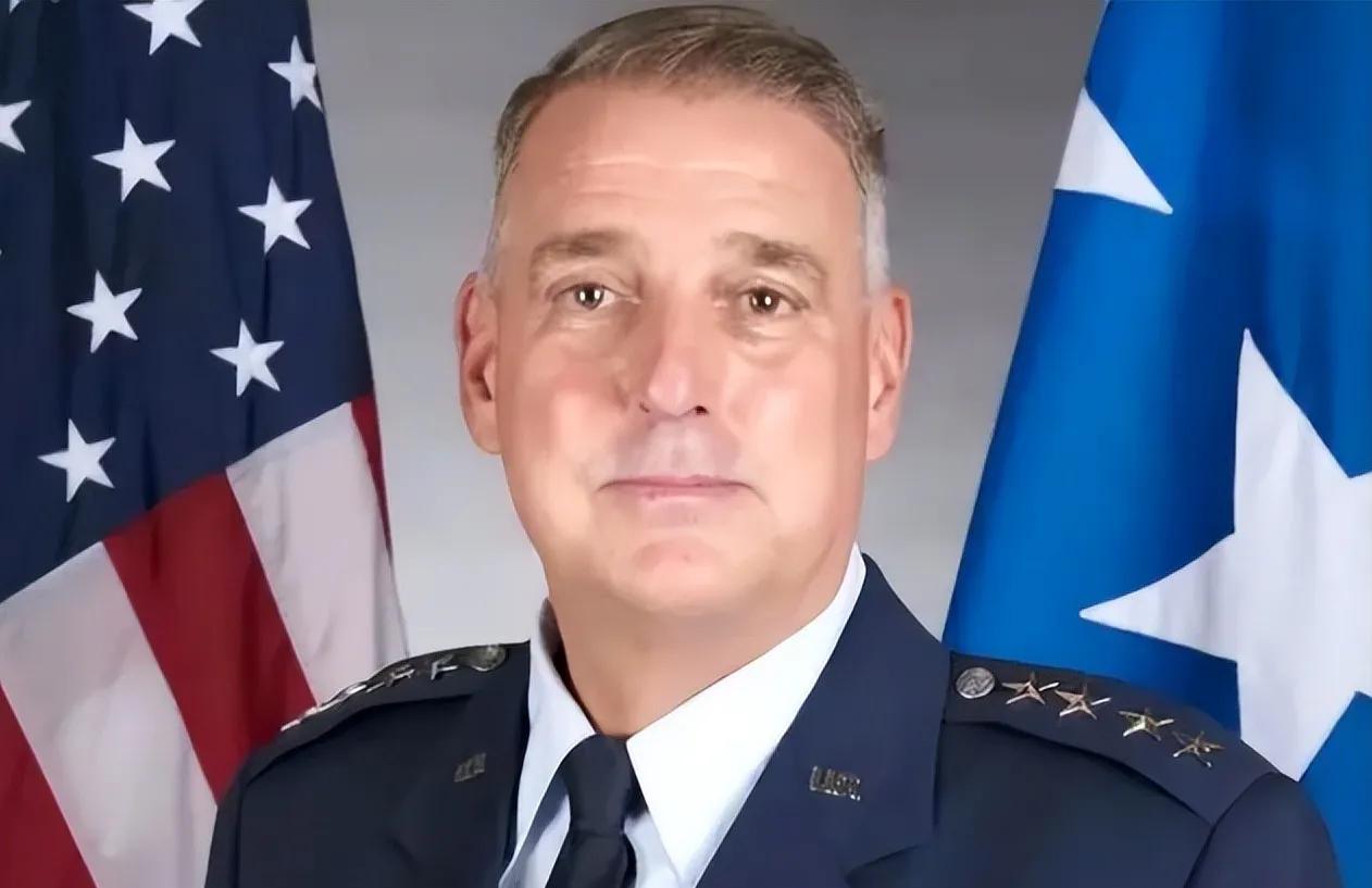 美国军方高层认为两年内中美发生军事冲突的可能很大，并且要求11万美军士兵做好开战