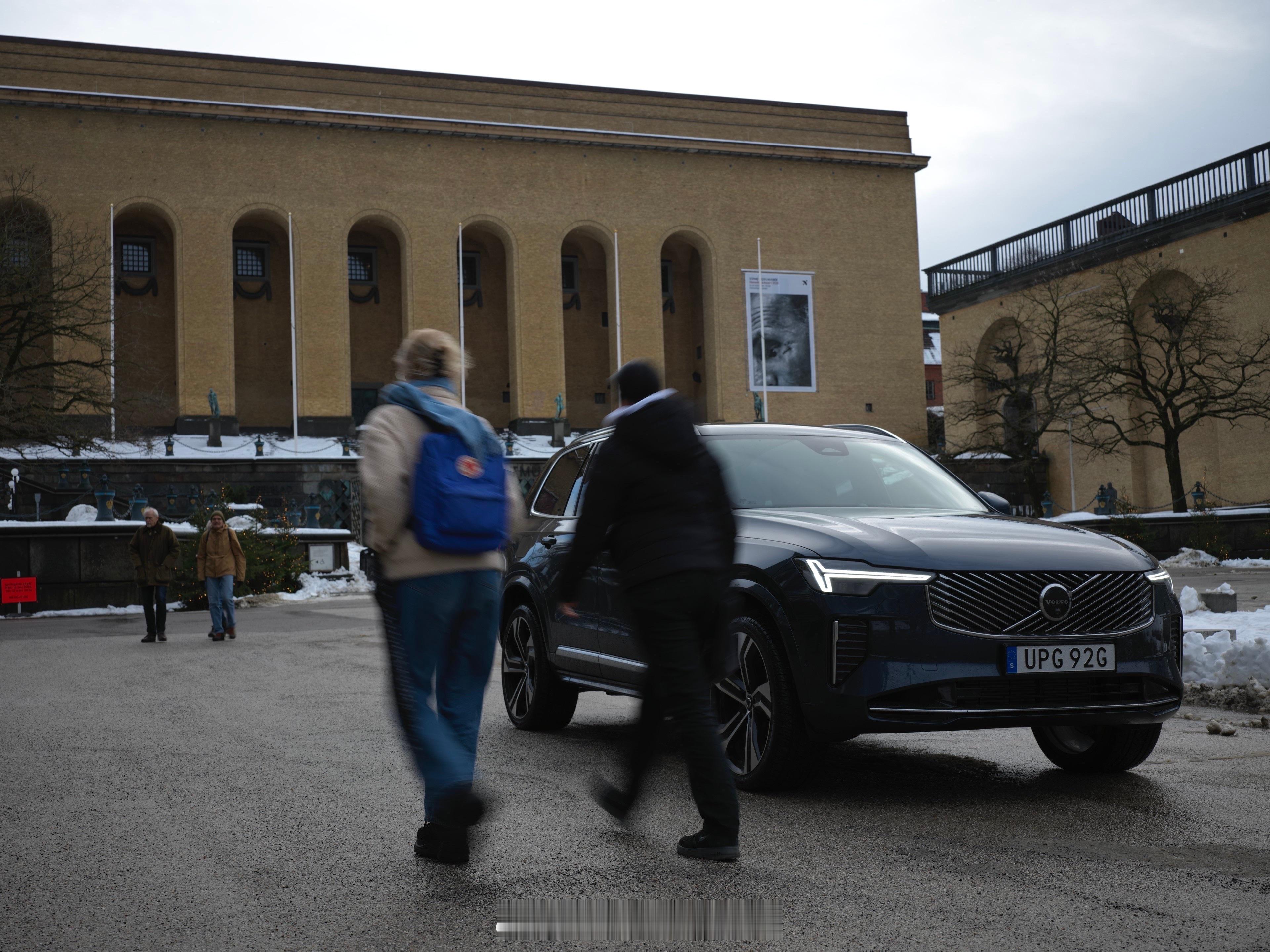 哥德堡的冬天还是很值得一来，这里瑞典人大多很讲究，满大街的老钱风，而且对本国品牌
