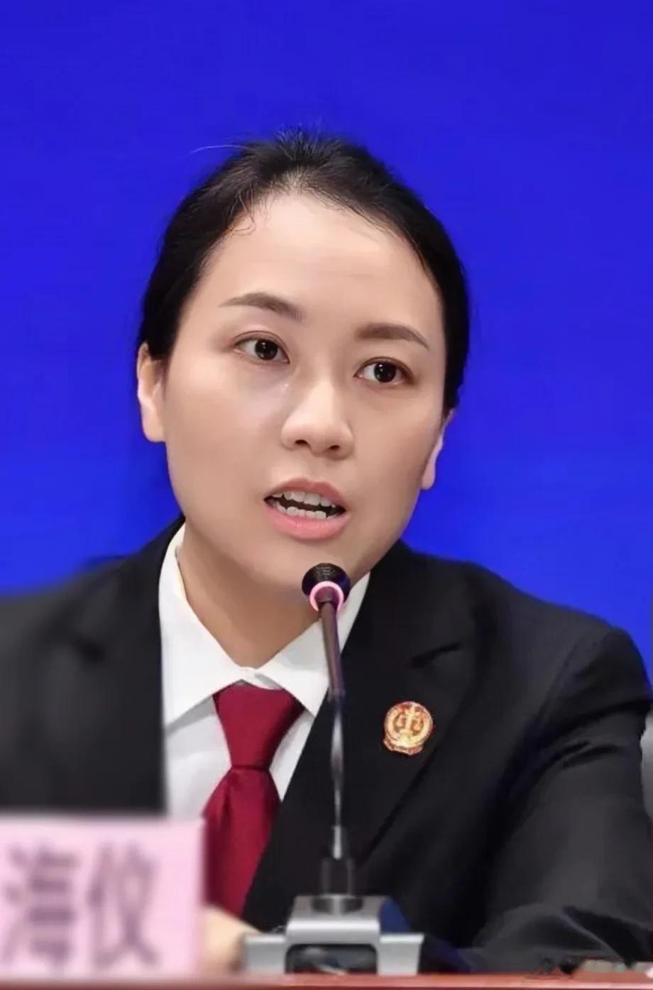 电动车考证、上保险、严管理、重查处，这些都是谁提出来的？全国学雷锋标兵、广东省先