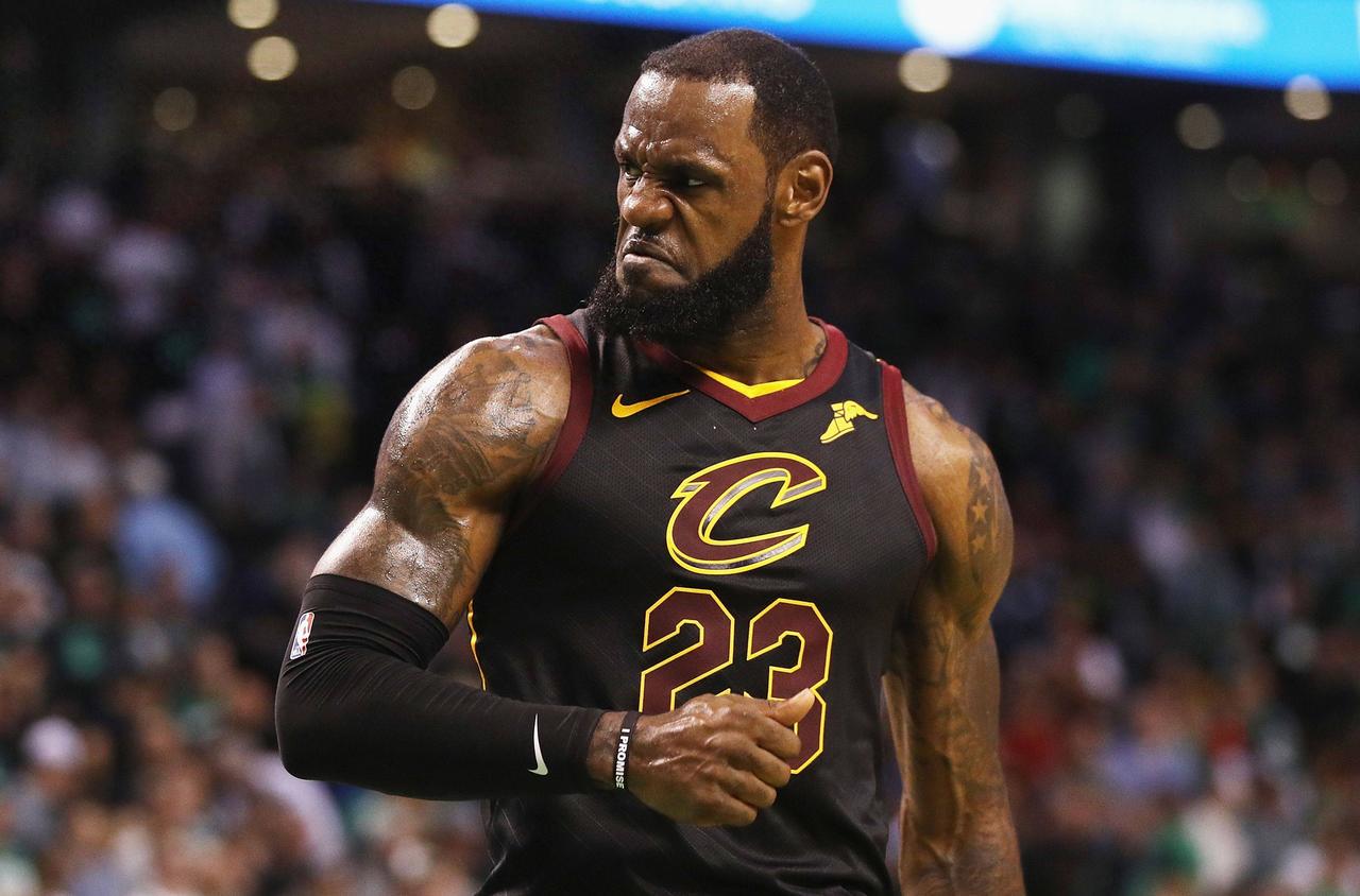 离开詹姆斯后还能再夺冠的，满打满算就这4人，欧文都得靠边站！

在NBA，很多球