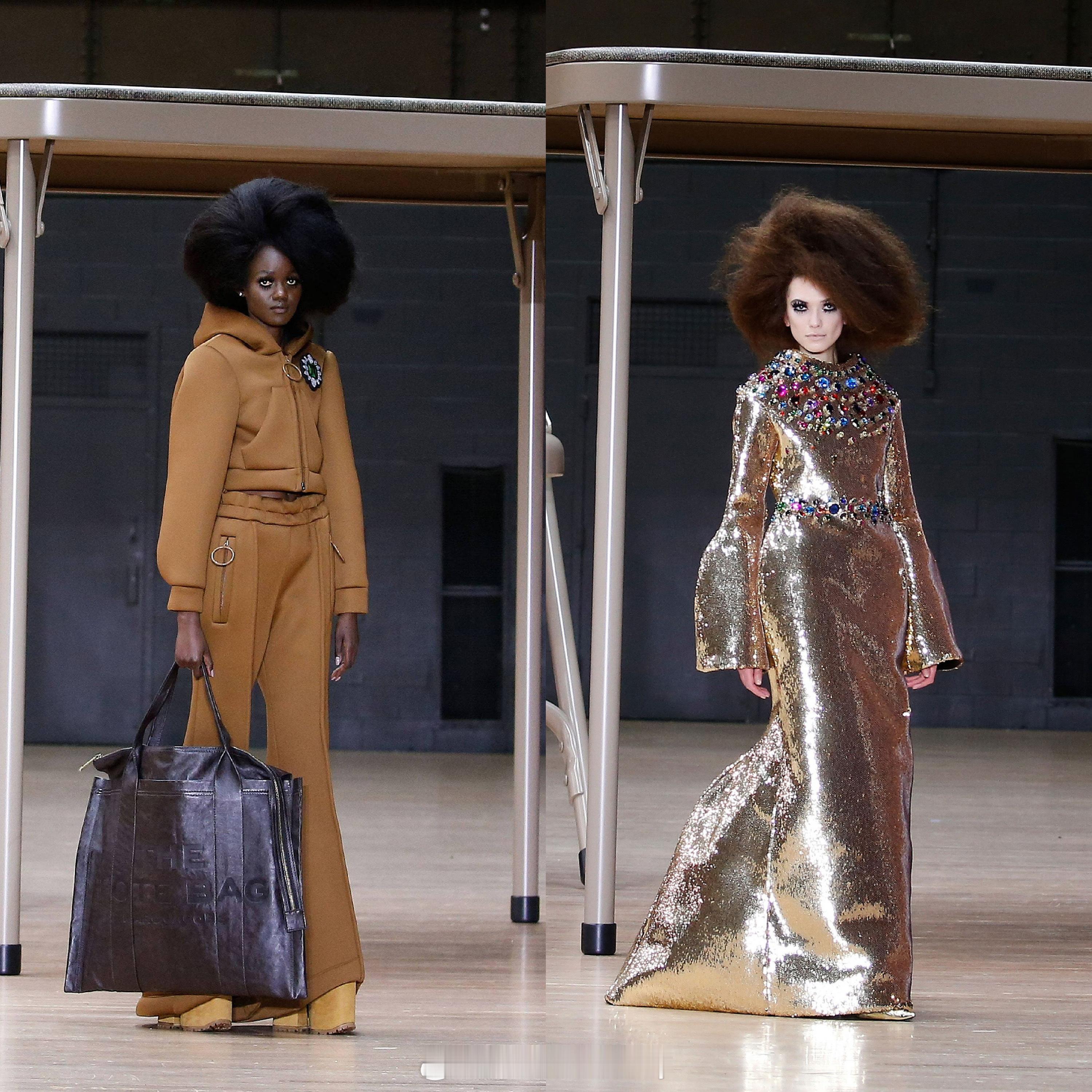 Marc Jacobs S/S 2024｜#头排云看秀# 新一季秀场，同时又是品