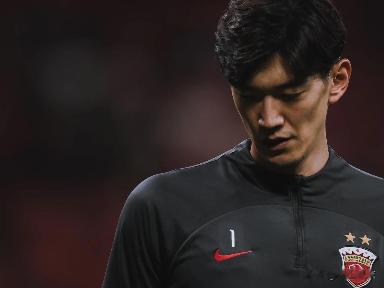 上海海港亚冠精英联赛难求一胜…昨晚，亚冠精英联赛阶段收官战，上海海港主场0-0战