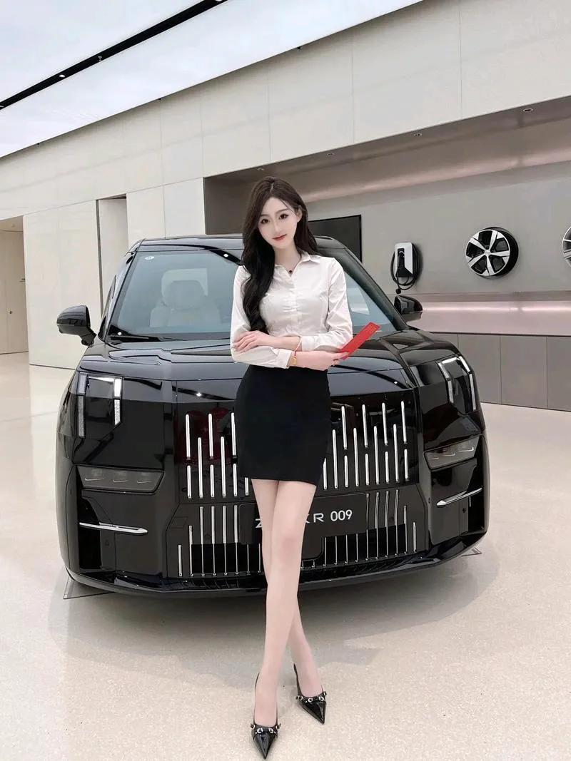 不管你信不信，这就是事实！
4月，极氪009卖了1527辆
4月，小鹏X9卖了1