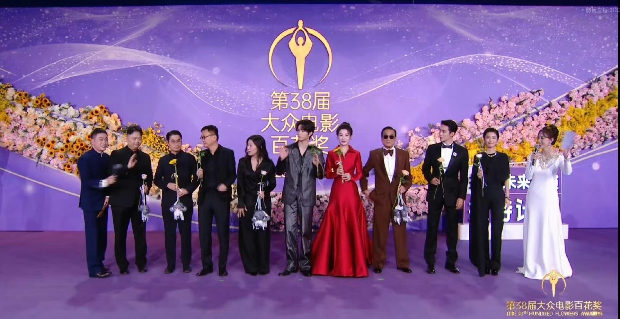 刘耀文大C位让漂亮的孩子站中间刘耀文