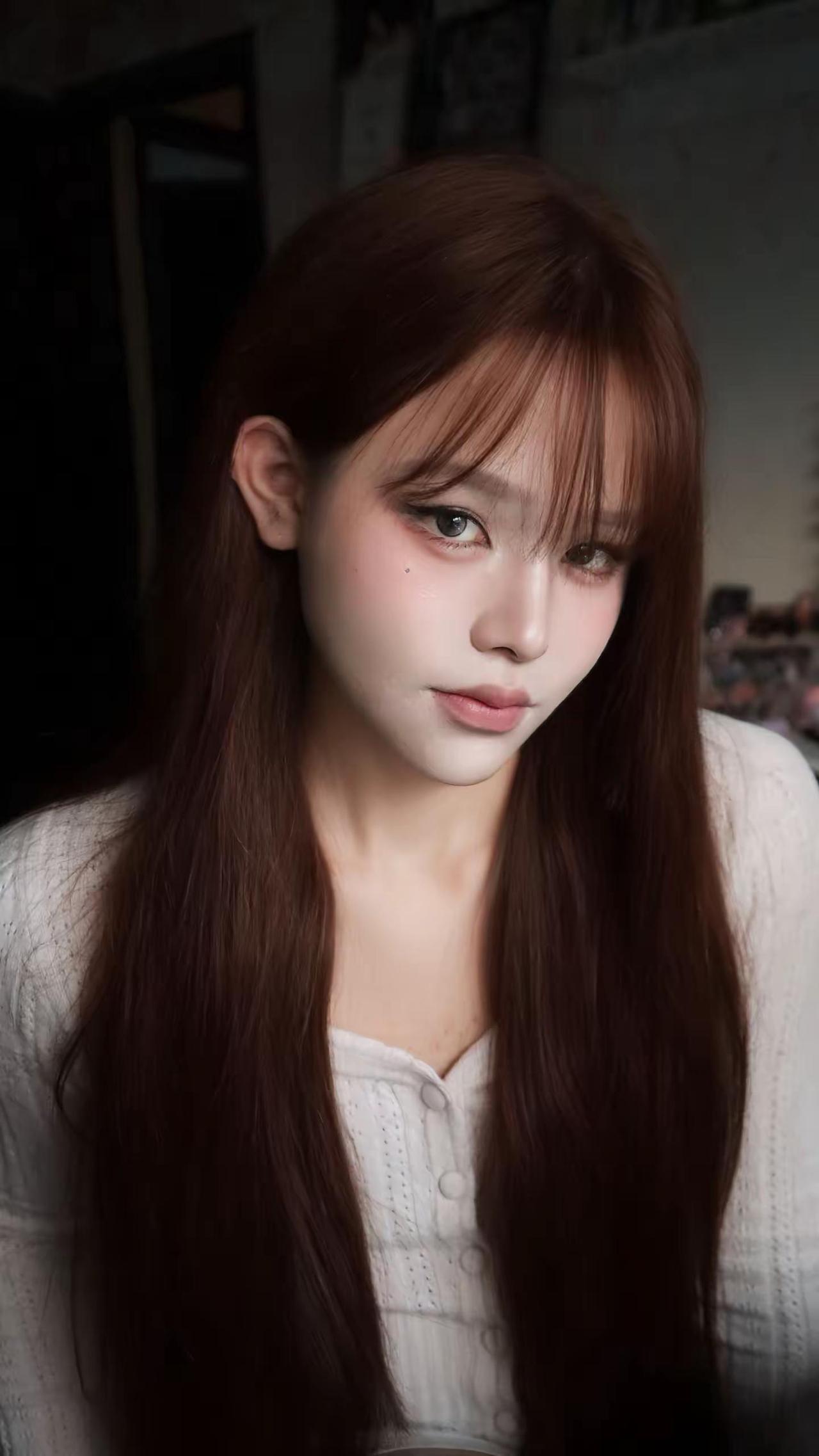 太轻松了 我仅用0.01就猜出了这是谁的仿妆