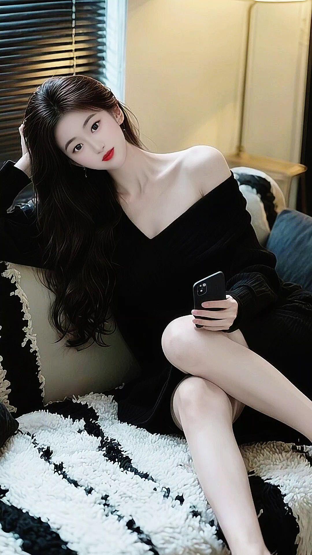 宅家姿势 宅家穿搭 宅家拍出氛围感 优雅永不过时 妩媚女神风情万种