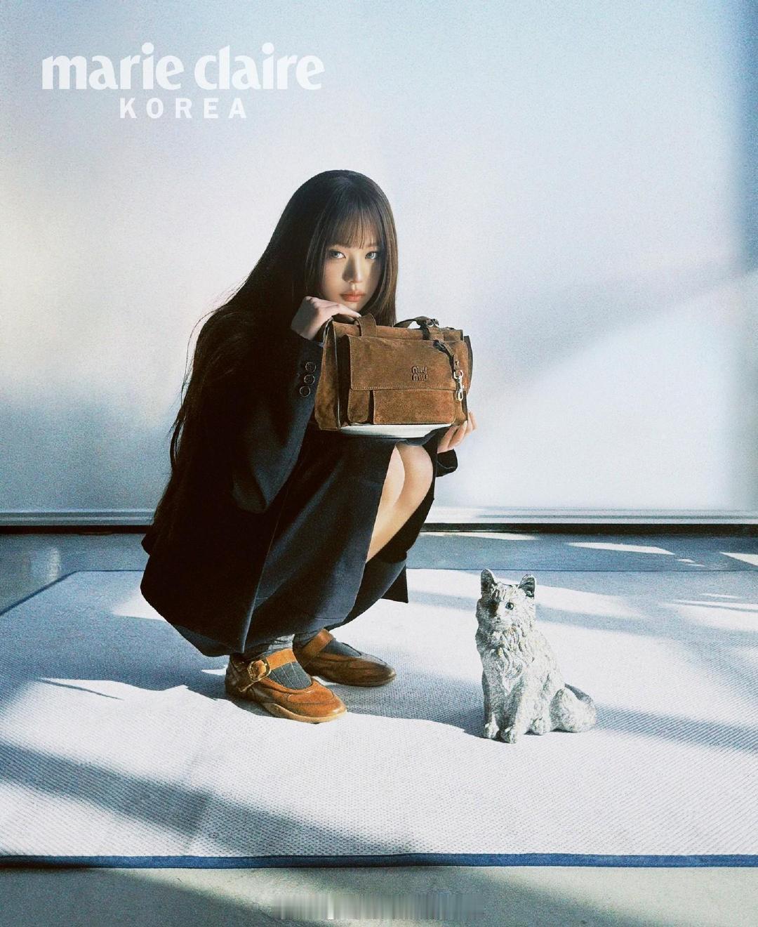 miumiu给赵今麦和张元英拍的大片，你觉得是对中韩大使的区别对待吗？ 