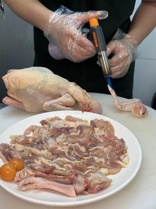 为这口鸡煲，我愿在成都武侯区长住😭