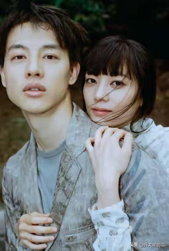 图为尹昉夫妻。

没想到，尹昉都39岁了，不像呀！更没想到的是，他也是一位舞者。