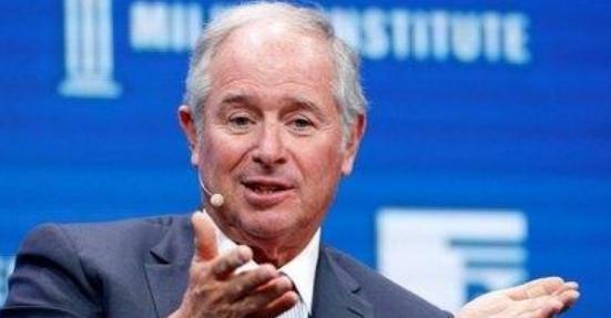 美国超级富豪苏世民，曾公开放话：“美国正在把中国逼成无法战胜的对手！”随后，他捐