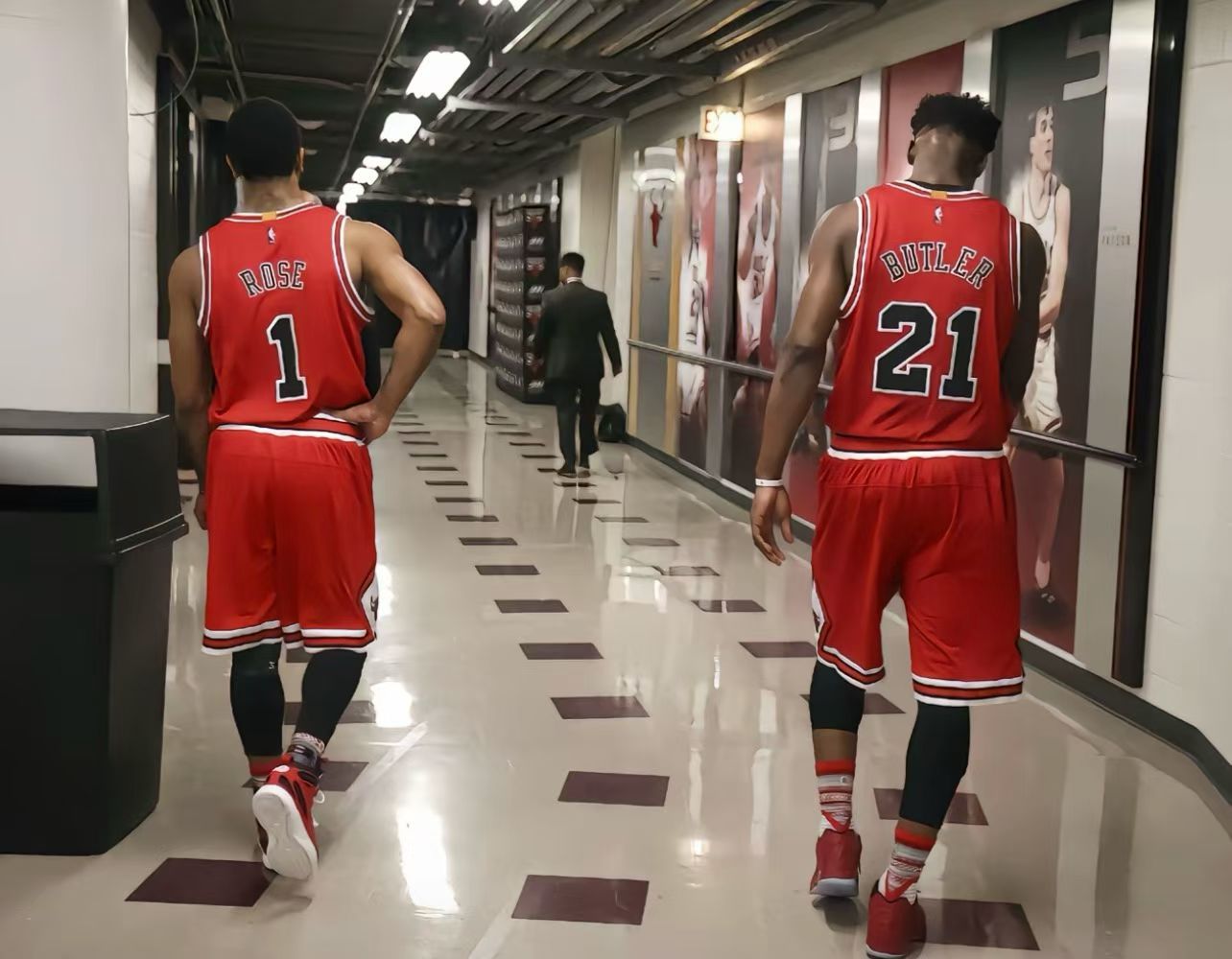 等待巴特勒的Day 129/⌛️jimmybutler