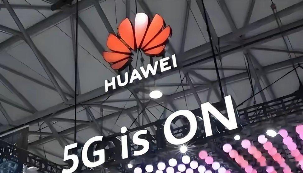 曝华为国行5G将回归「5G数字移动电话机」相比电池和摄像头，最让花粉激动的是入网