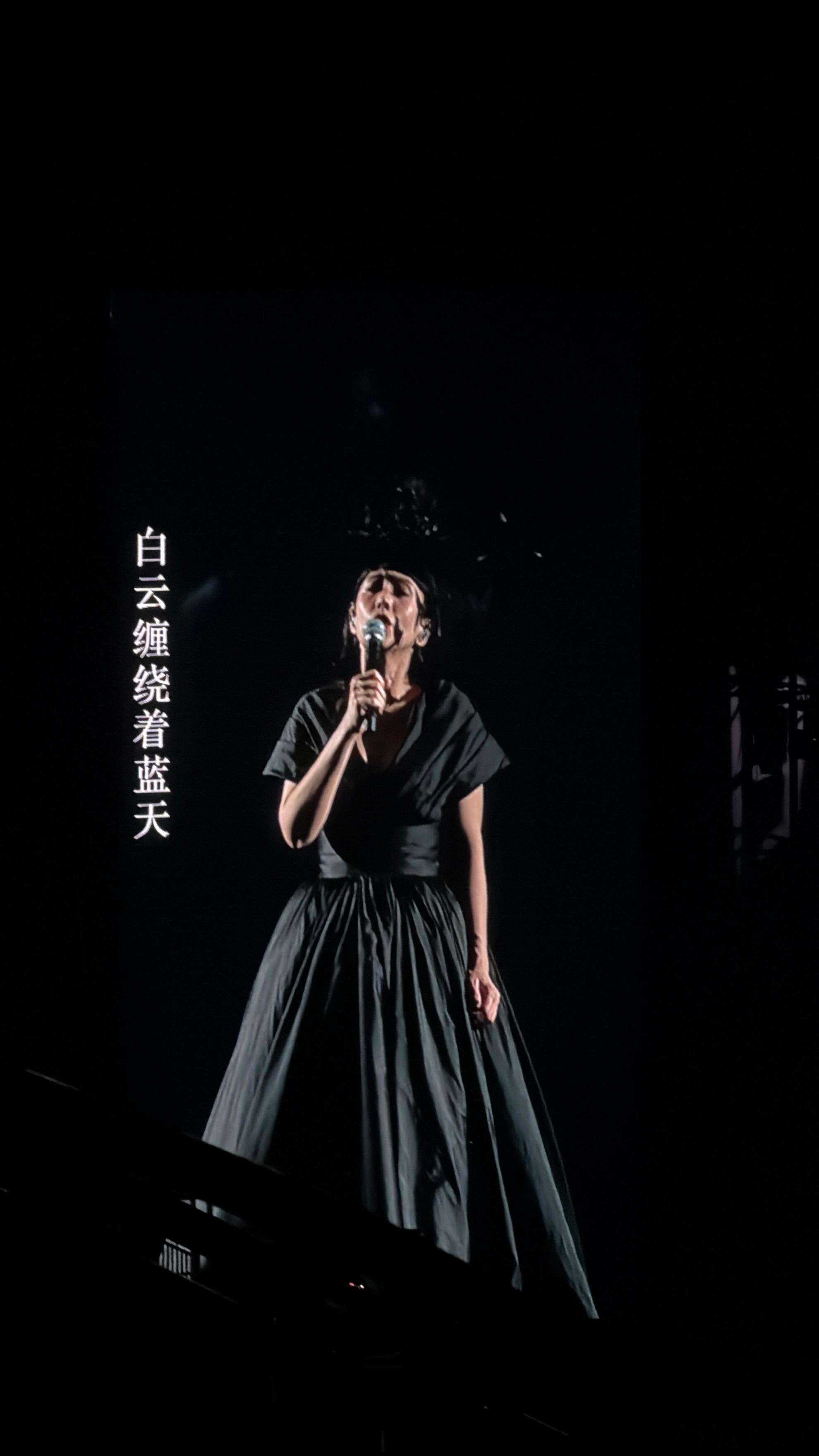 我也不知道p5是什么意思，但是我Kit演唱会真的好好看。 