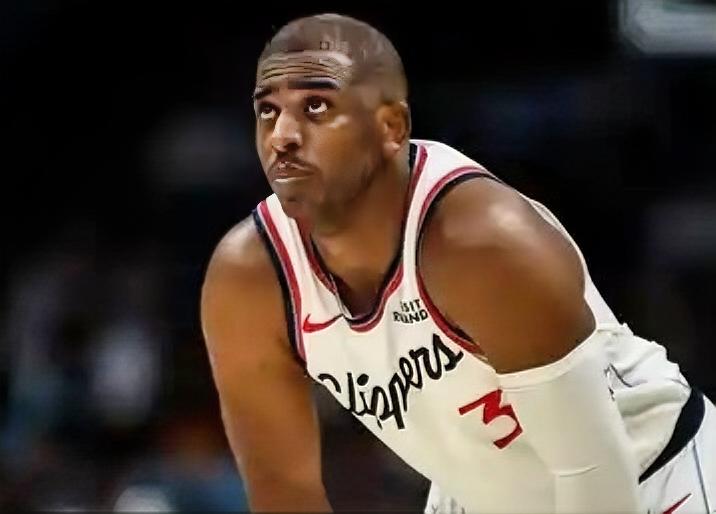 看到快船对保罗的不厚道，感觉伦纳德才是最聪明的那个！

今天快船队表示了与保罗分