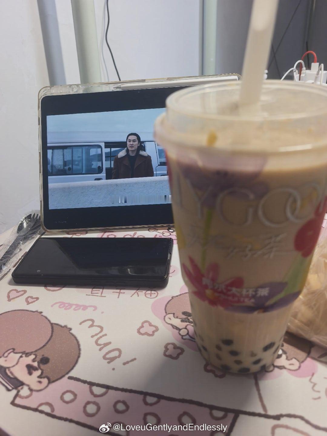 好大一杯！早知道不买其他主食了 ​​​