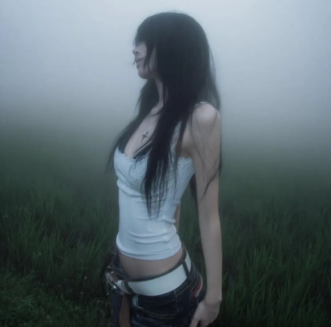 𝗦𝗛𝗔𝗥𝗘：忧郁女头₊⁺｜清冷风格｜无水印 