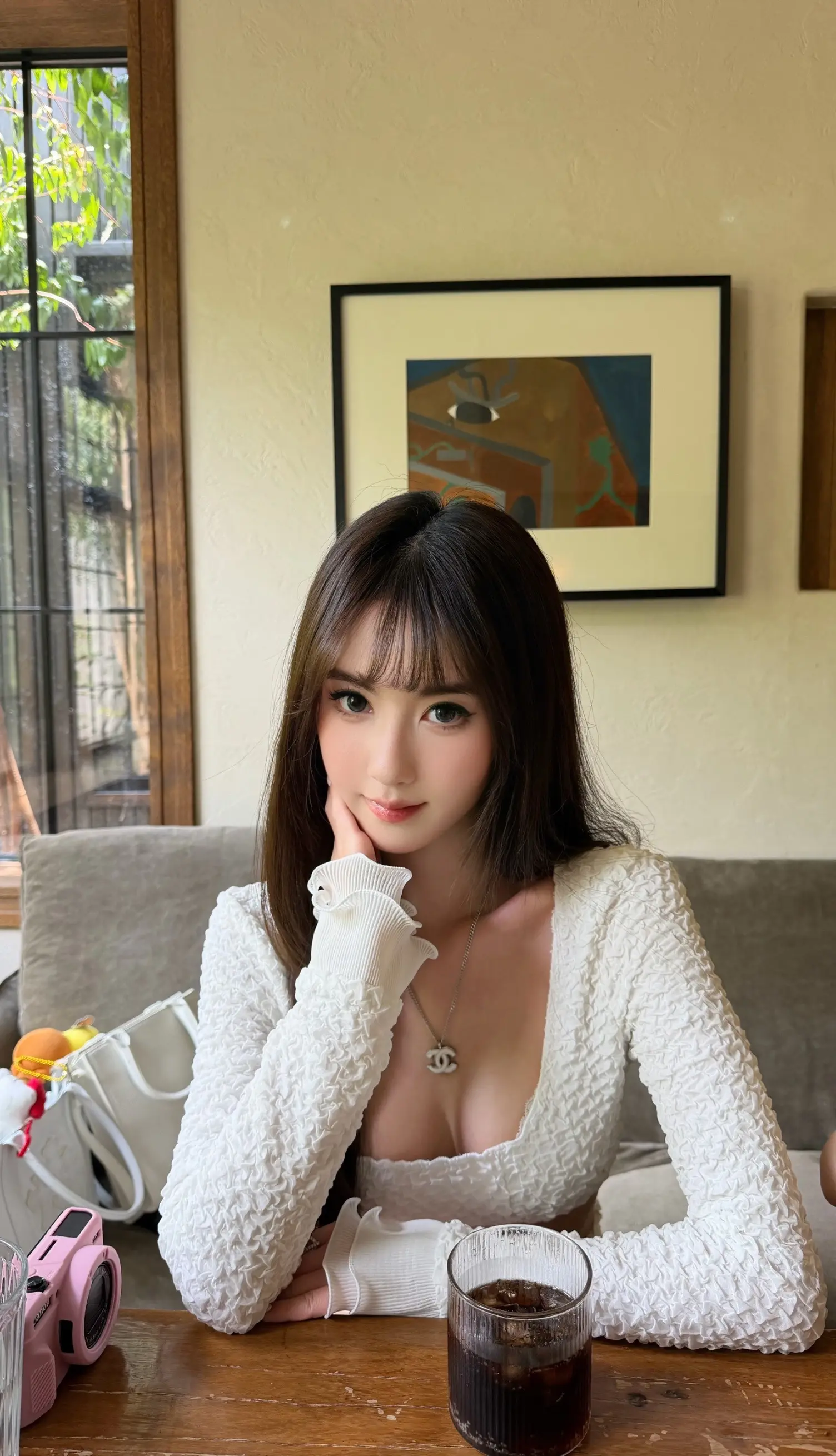 青春洋溢的二十多岁呢。