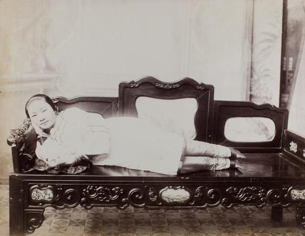 小脚女子，1890年 ​​​