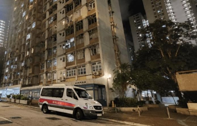 珍惜生命，香港长沙湾李郑屋邨发生坠楼事故。今日（17日）晚上约8时，一名女子报案