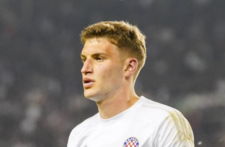 根据Index的消息，哈伊杜克与边锋布拉伊科维奇续约至2029年，他原本的合同将