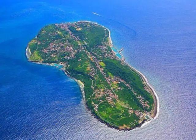 一个没公开姓名的国民党党代表，竟给大陆开3道统一门槛：改制度、换繁体、重评历史。