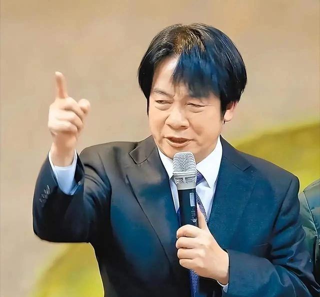 在中美就台湾问题互相交底之后，赖清德主动喊话大陆，要保持区域和平与稳定，维护两岸