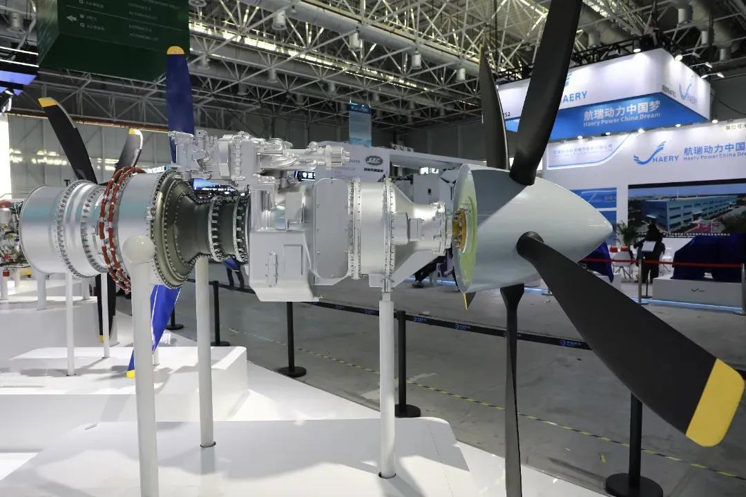 AEP100的成功，核心亮点在于发动机，这也是中国航发数十年技术积累后的厚积薄发