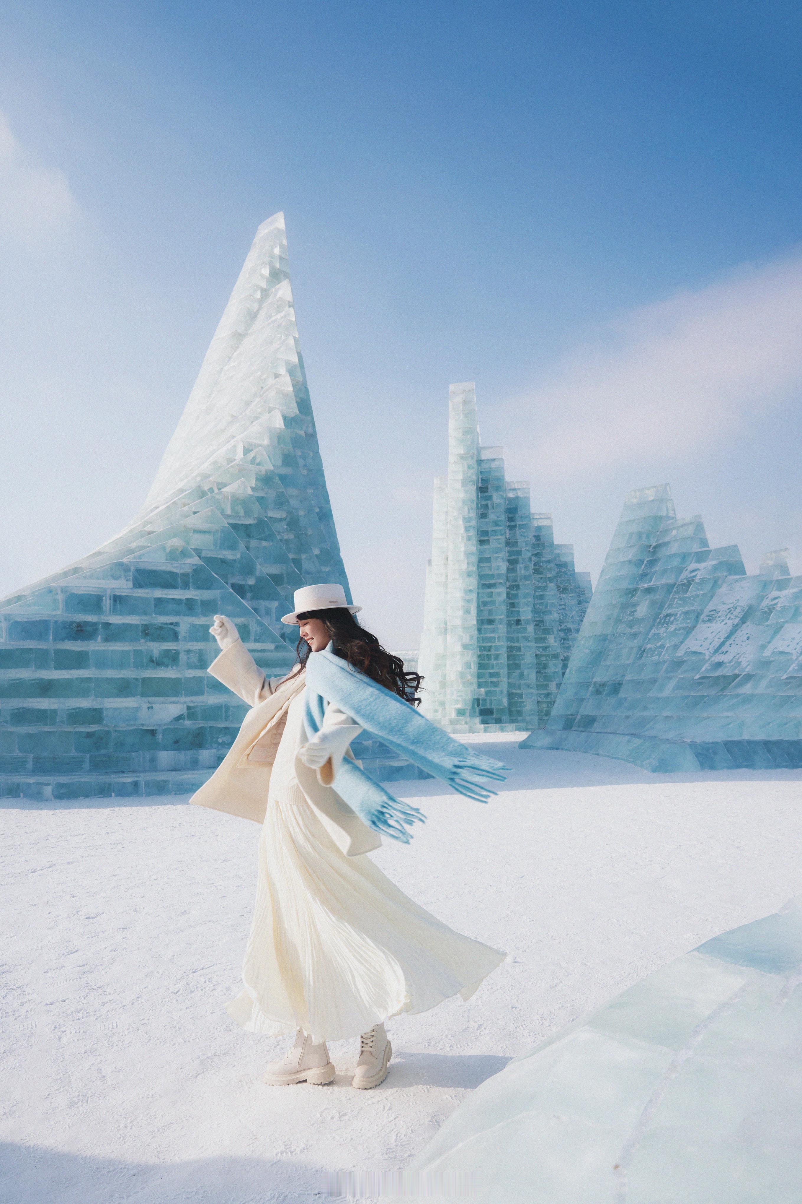 在-18℃的冰雪里，也能跳出夏天的舞步💃 哈尔滨·哈尔滨冰雪大世界