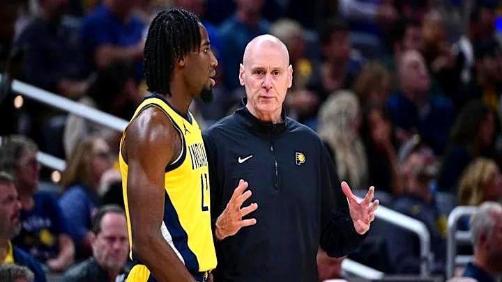 就因为没给手受伤的球员打止痛针，步行者队被罚了10万美金。
 
主教练卡莱尔直接