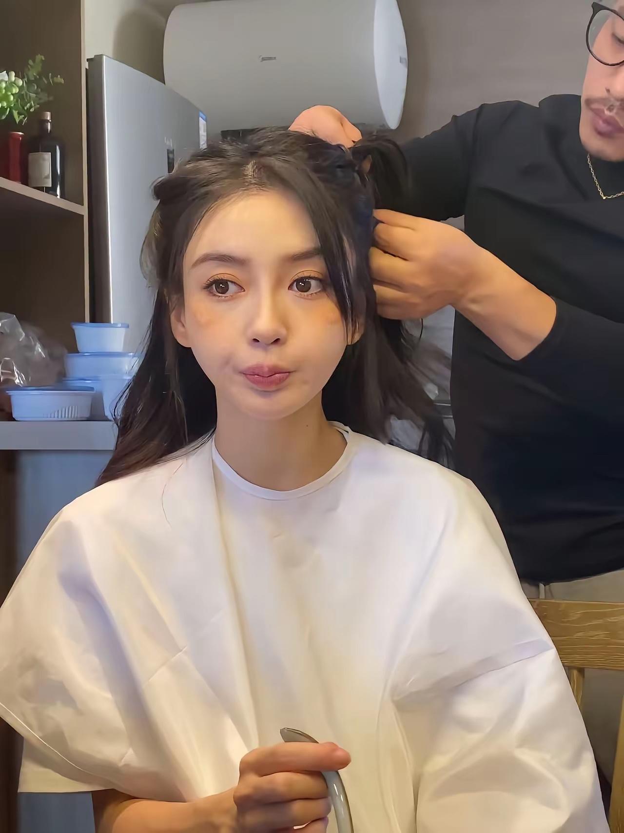 杨颖素颜太美了！就是不知道黄晓明为什么还要离婚