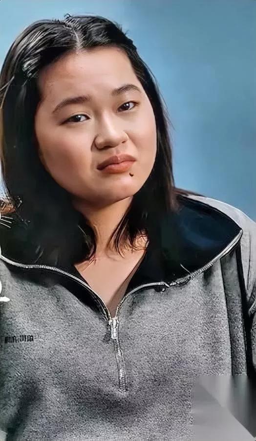 真的忍不了了

这也太恶毒了

282人的大群居然明文规定，黑全红婵不算违规！