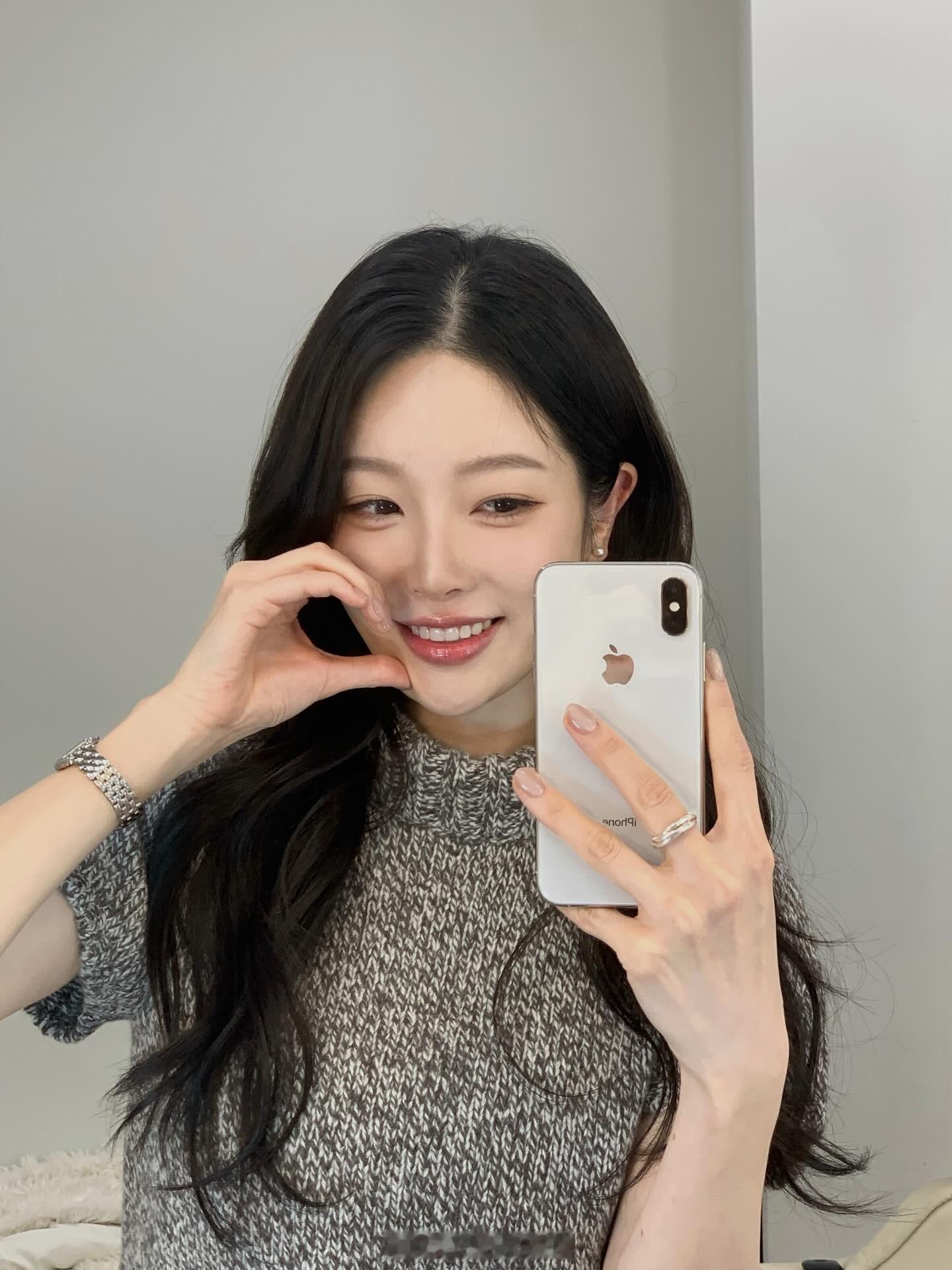 换乘恋爱智贤更新妆造清潭洞lamaison beauty 