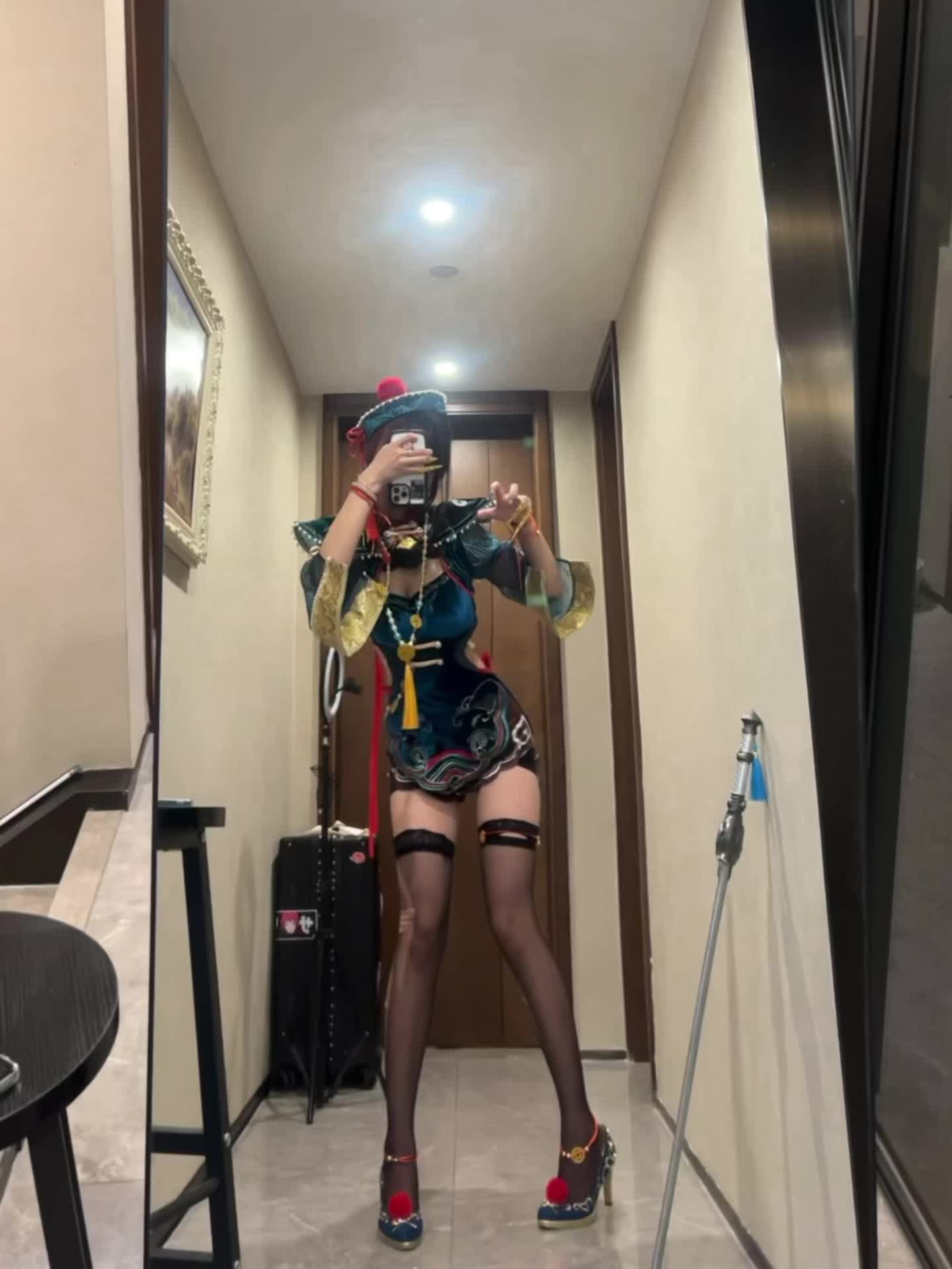 敬我爱我，辱我惧我，与我何干