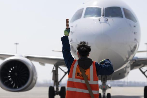 中国商飞发布震撼数据：C919 商业运营满 3 年安全运送旅客超 500 万人次