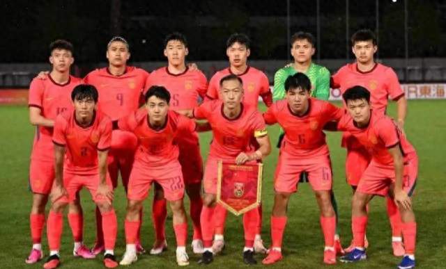 韩媒赢球喊“谢天谢地”U23国足虽败犹荣，惊出卫冕冠军一身冷汗