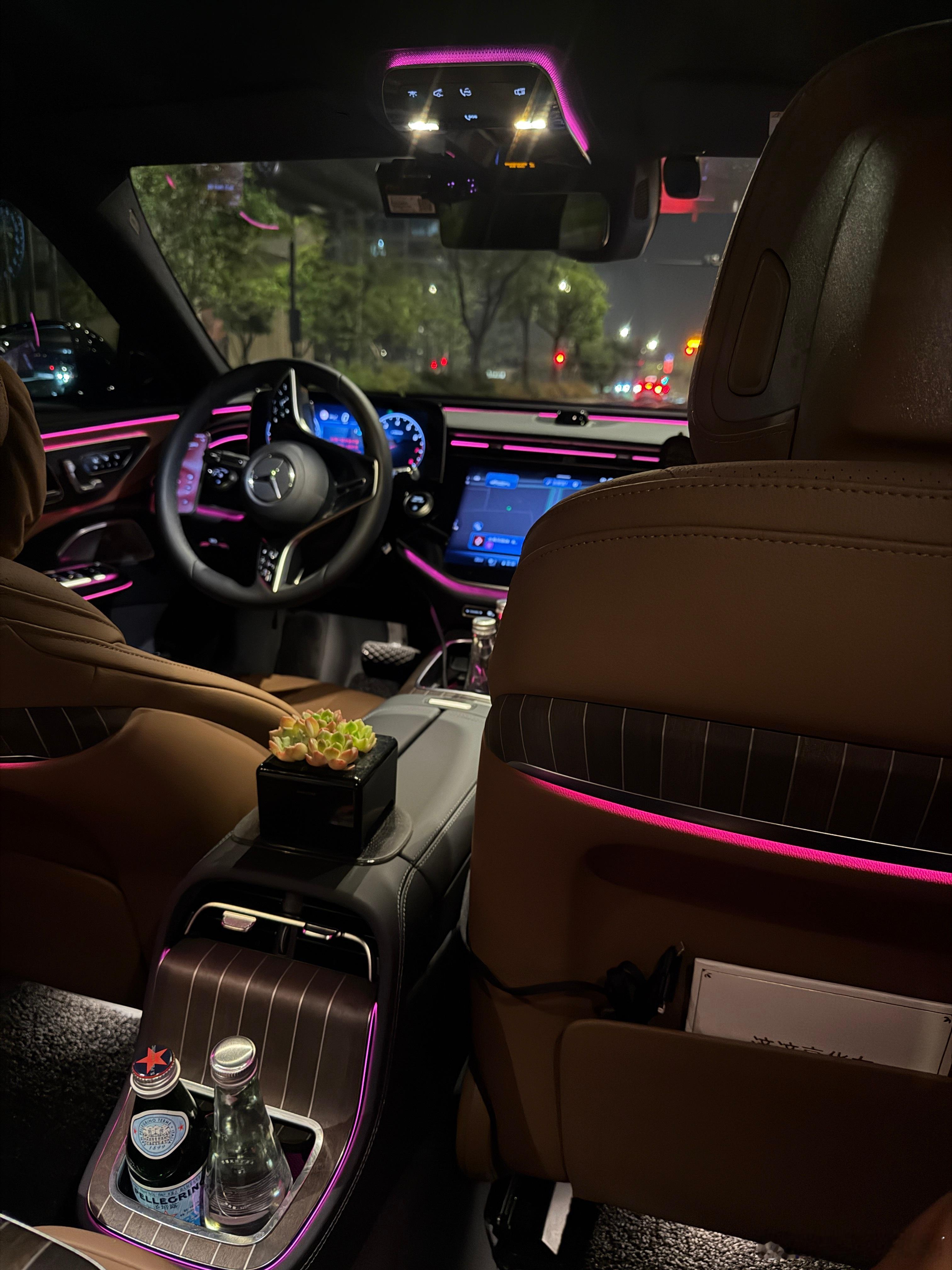 哇塞 完全第一次坐豪华车 ​​​