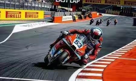 惊心动魄！刚看完了荷兰站排位赛，张雪机车53号法国车手勇夺第2

荷兰阿森赛道的