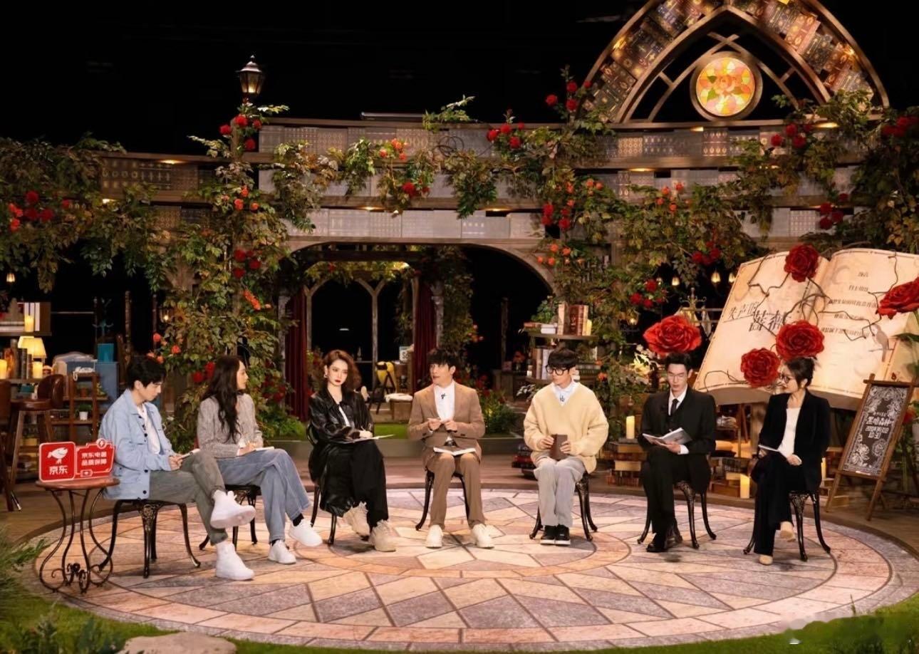 当我回村把大侦探当八卦讲大侦探回村后把《大侦探》剧情当奇闻异事分享，成功让表妹入