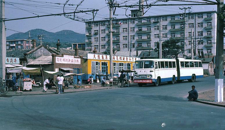 老照片  上世纪八十年代大连老照片 