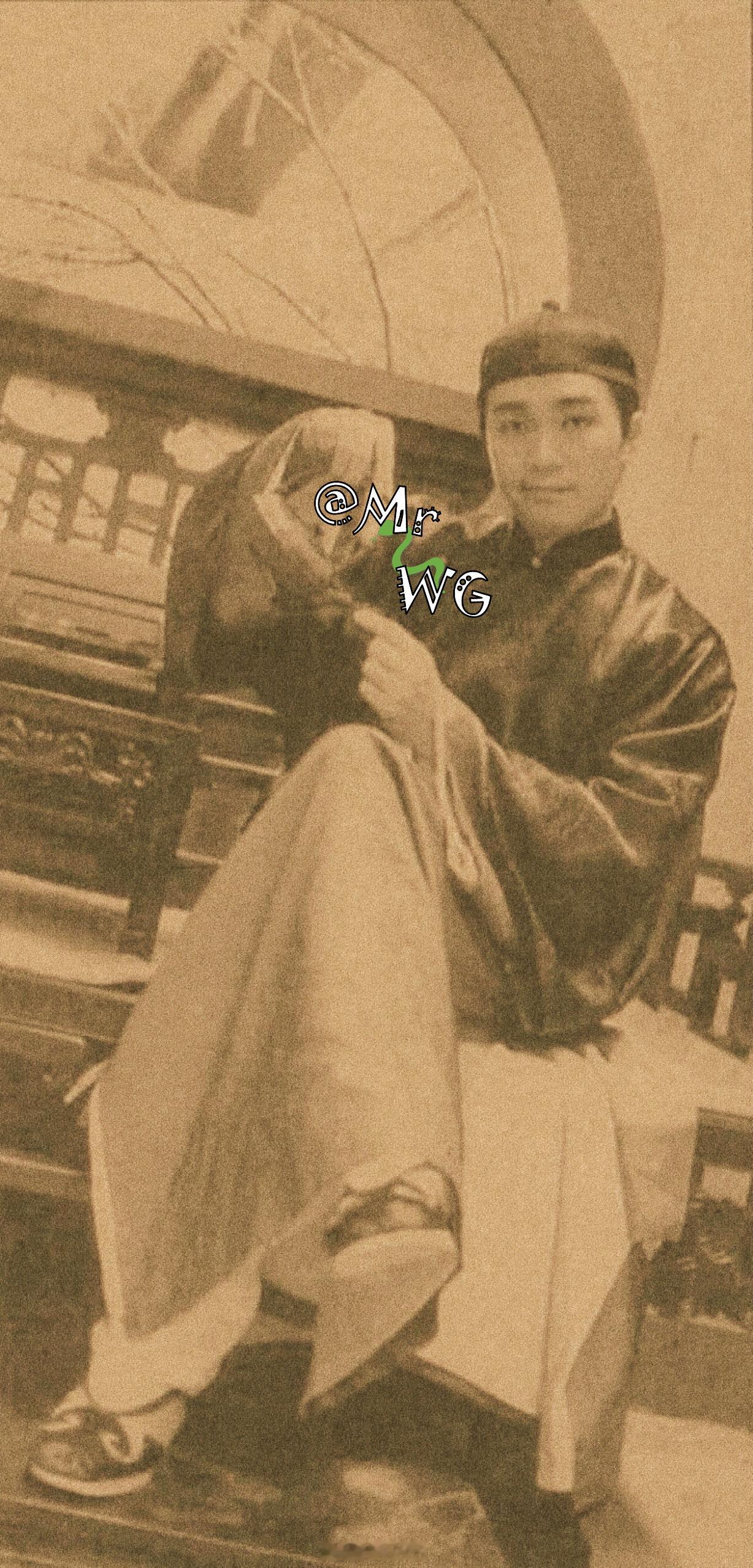 周星驰独家扫描 折扇🪭摇摇，玉面包青天，敢把官场黑暗撕开裂口、让清光洒进的，状