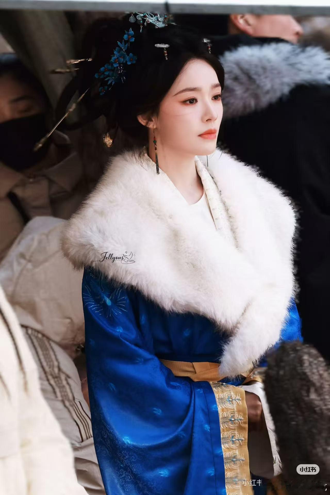 归鸾阵容官宣归鸾刚杀青就有人嘿林允了，太可怕了，我只能说大美女兢兢业业拍戏，谁都