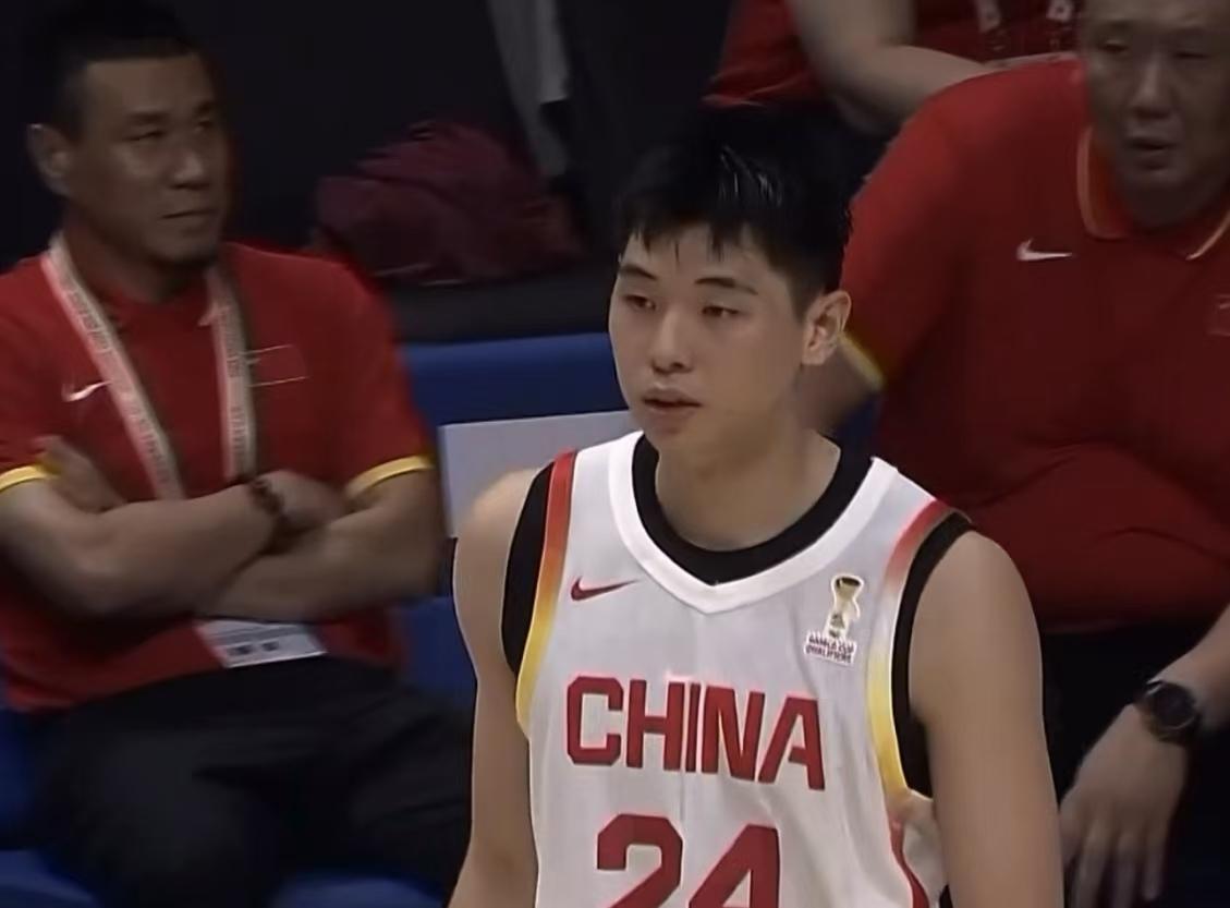 广西籍现役男篮球星 + 篮坛名宿：
 1. 崔永熙（南宁）广东宏远锋线，国家队常