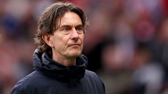 📰 跟队记者Jack Pitt-Brooke和Jay Harris专栏《托马斯