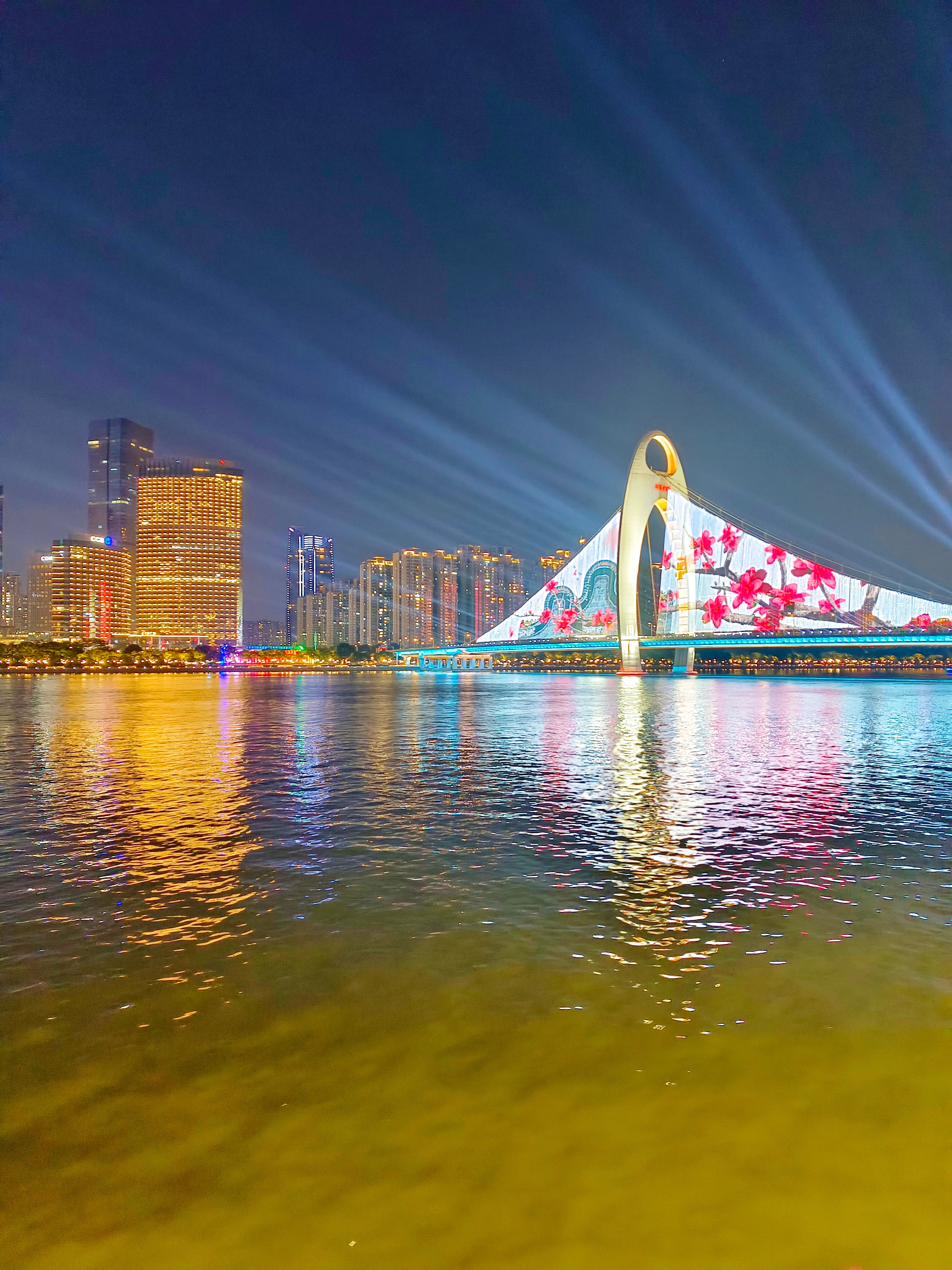 《珠江夜景》 