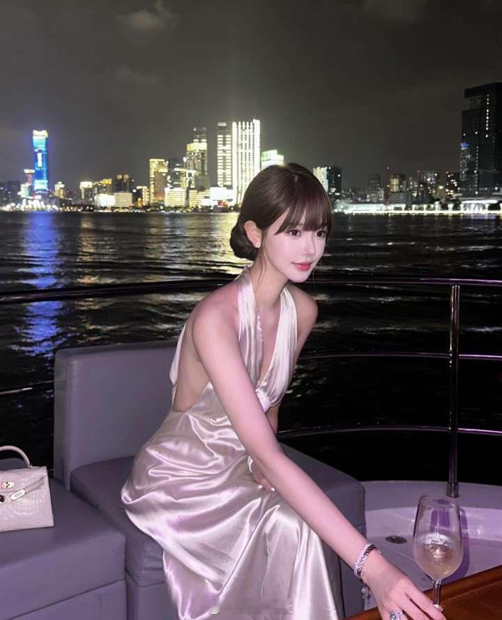今天也就是翻红数量比较多，但上涨5%以上的数量才148只，赚钱效应真是差a股 ​