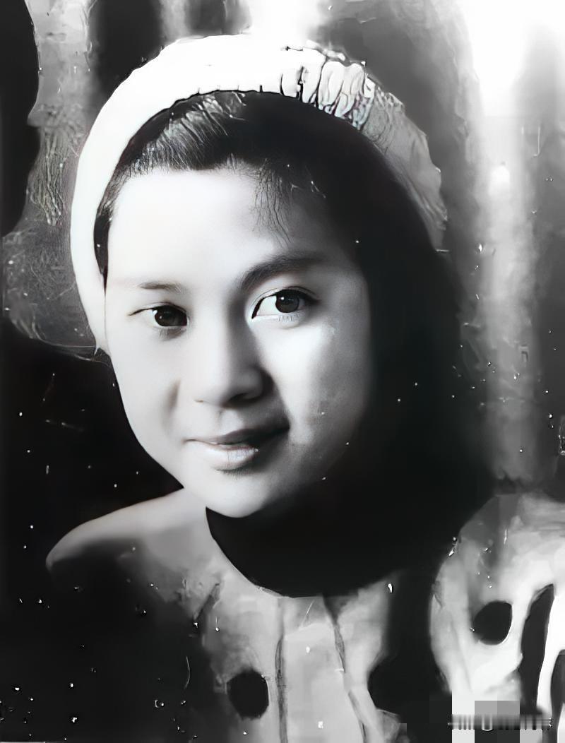 1942年，女地下党员罗文坤被捕后，敌人用尽酷刑仍未撬开她的嘴。可就在所有人以为
