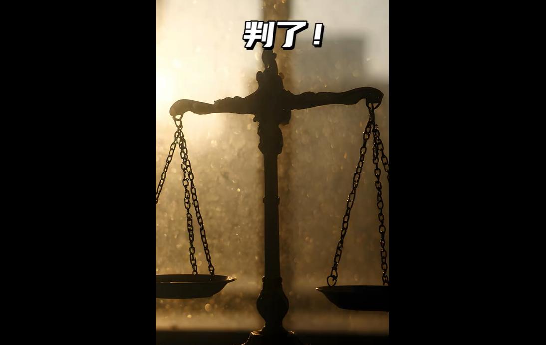 黑龙江牡丹江，渠某与女友孟某酒后因感情问题争吵，孟某打开窗户欲跳楼，渠某上前拽住